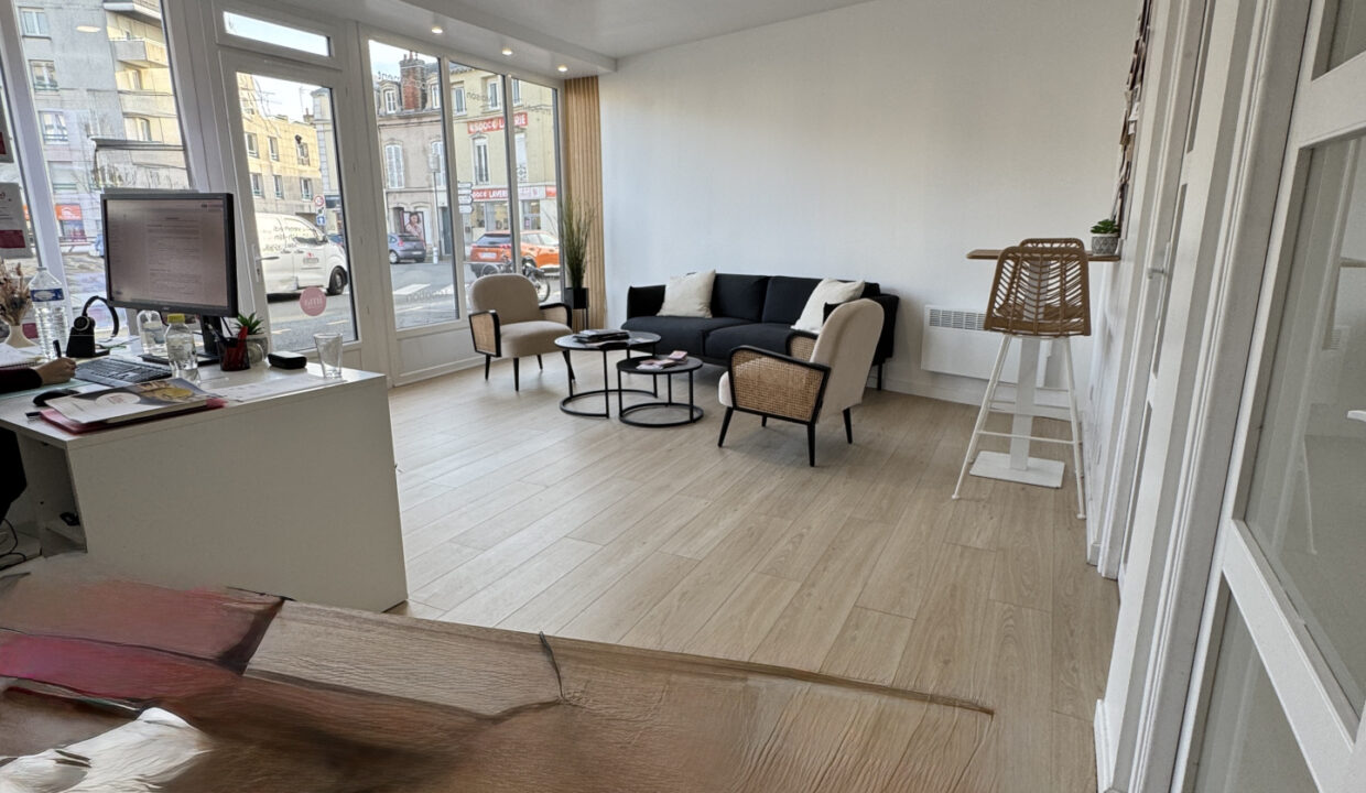 photo_34c9c92de21e18e6fcc5de22f5536988