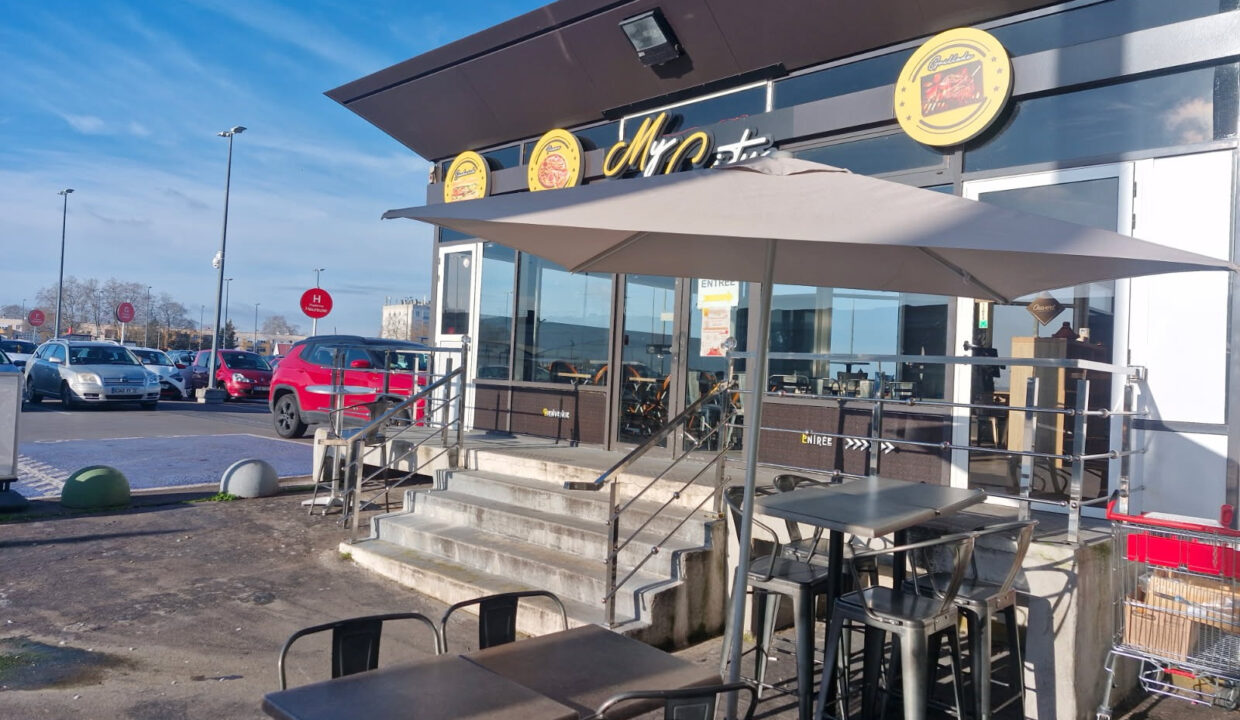 photo_609c6aaa11103e04af134410654af1f3