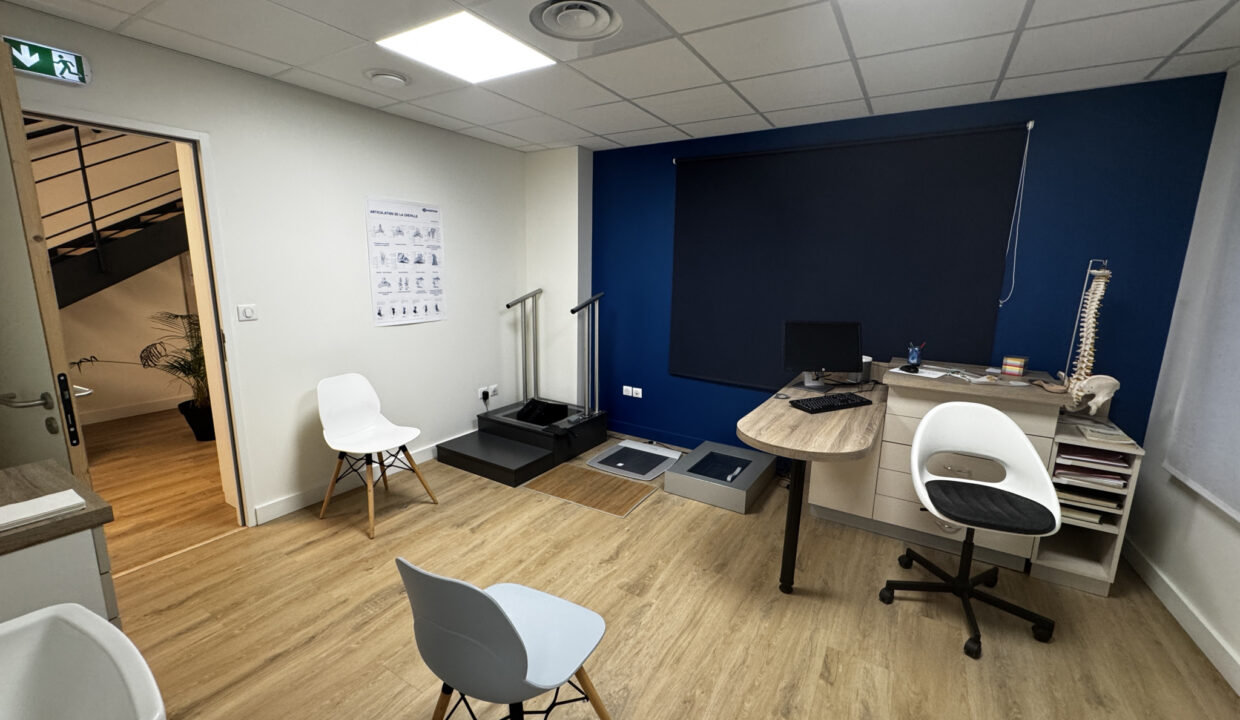 photo_3ff95b5008ea497a5a18a275434d9cfa