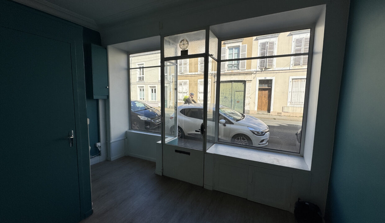 photo_8a4516e85ef47517eae4ecb9c3db44d4