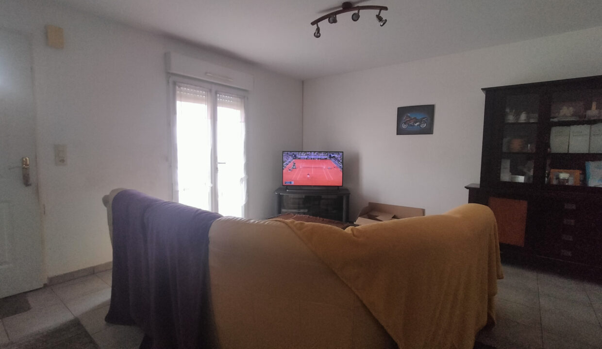 photo_d50f0f0caff76c930d533ada98dd8842