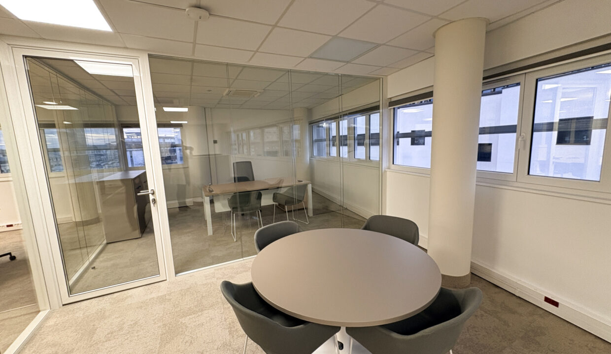 photo_eabc77c5eb9762701e3cfd51950dd326_Inc_0