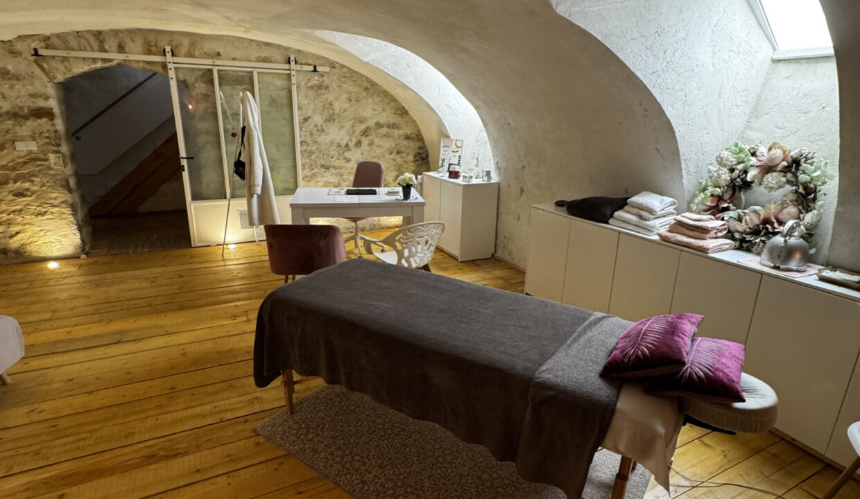 photo_34baa07e87e31d75e403697ad52ff037