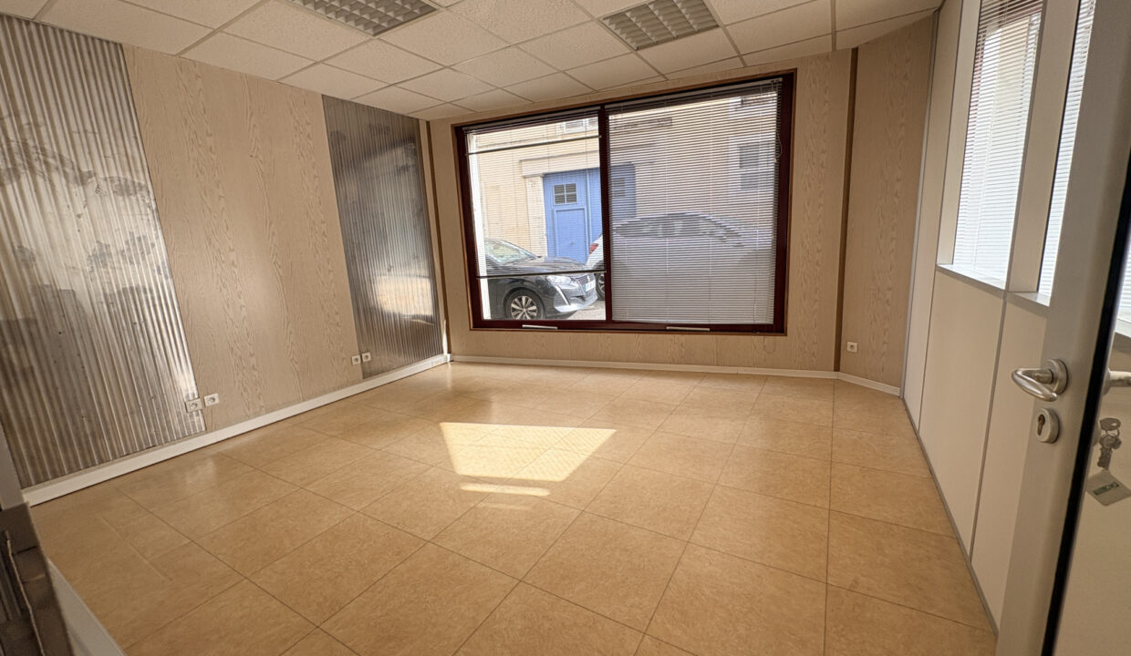 photo_9ee71f6e47ac0676a0efb5f6a6ea100d