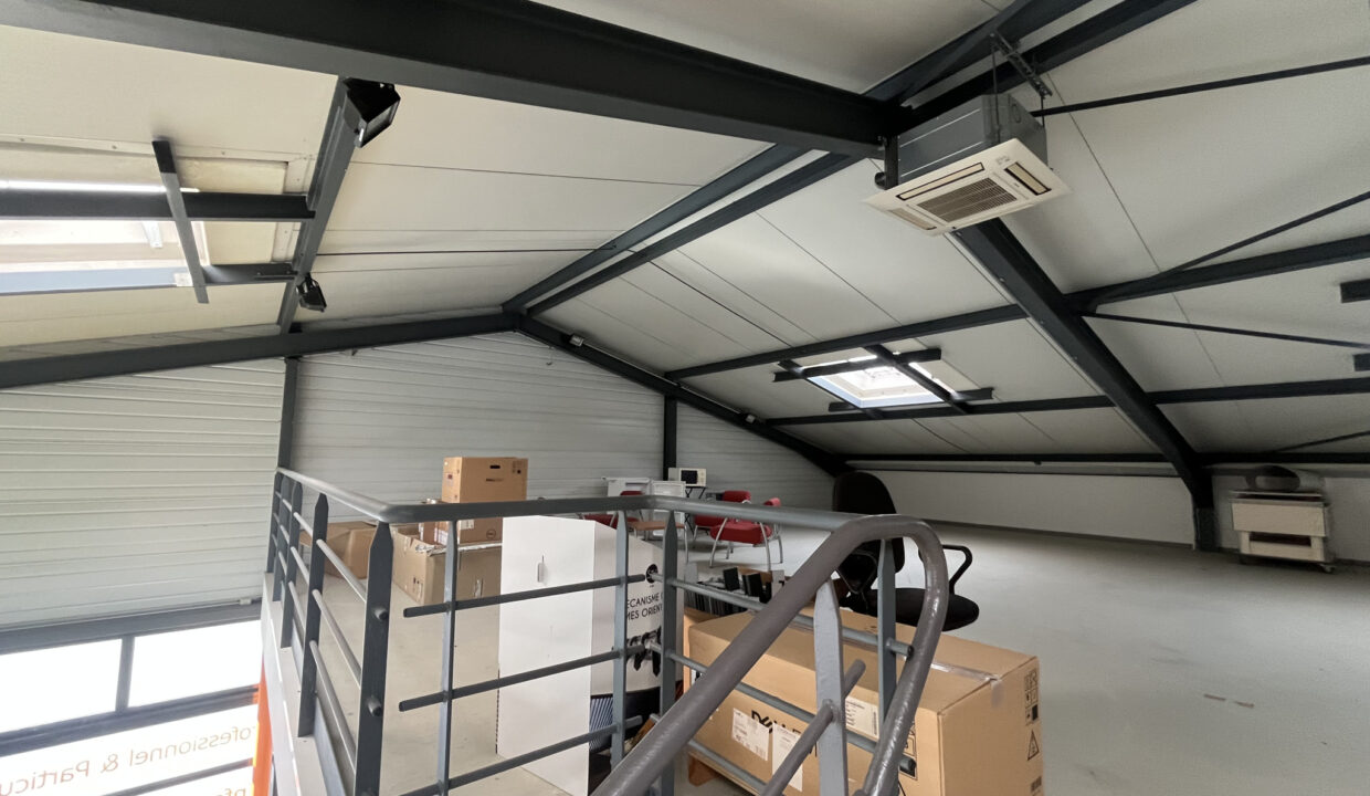 photo_27a254e888f0f1e58abeb071e0638373